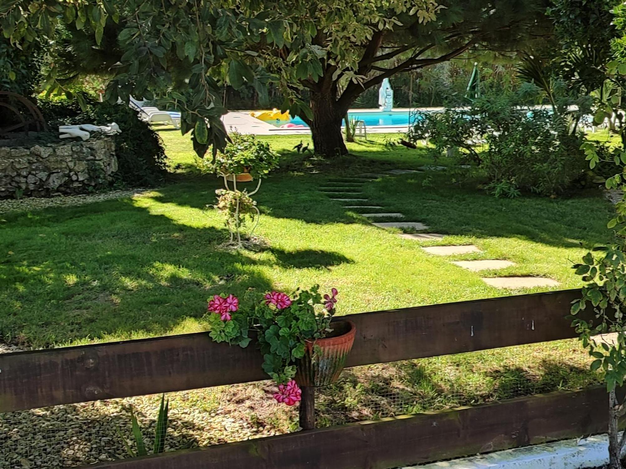 Bed and Breakfast Quinta Camargue Cela Velha Екстер'єр фото