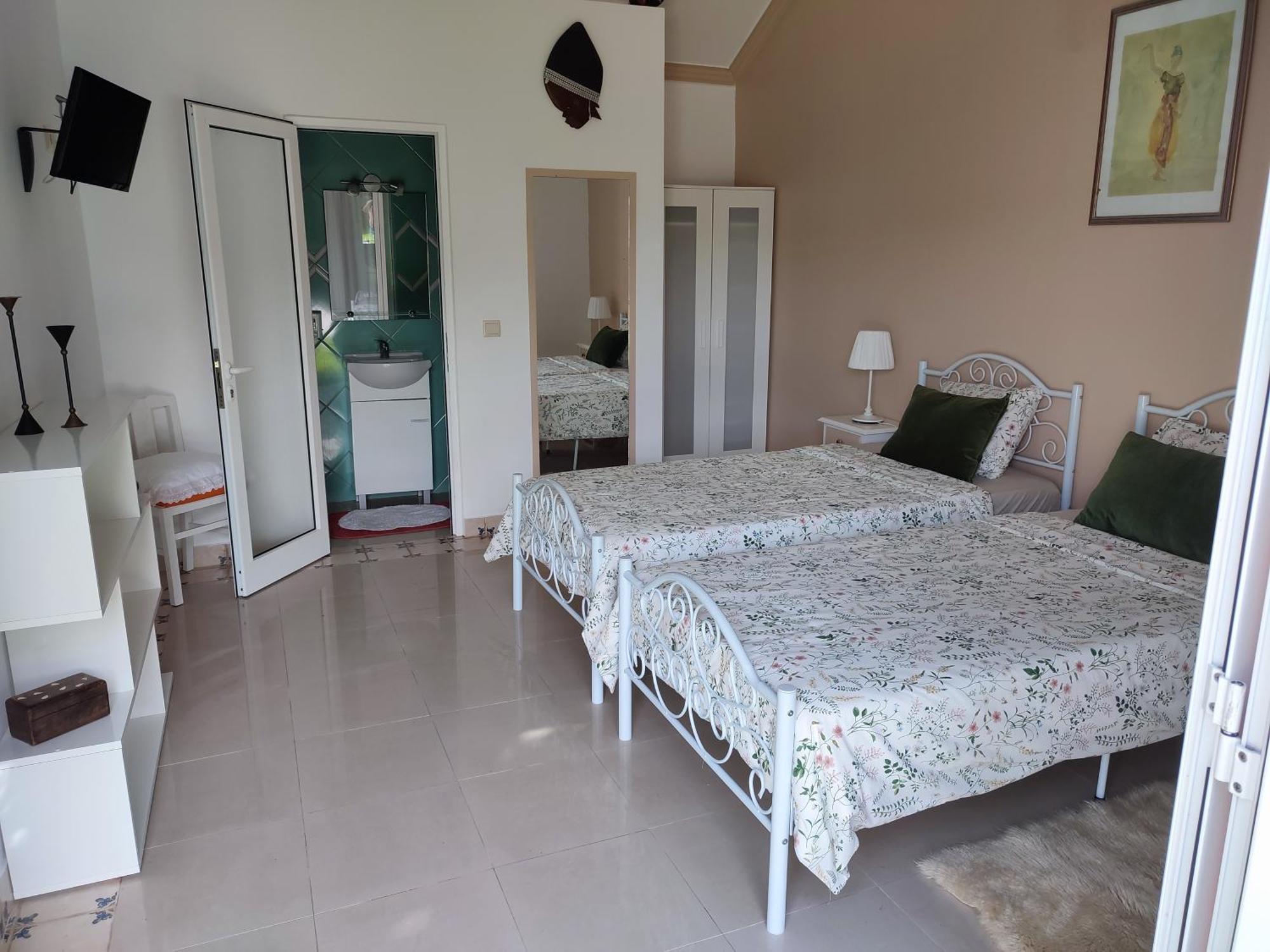 Bed and Breakfast Quinta Camargue Cela Velha Екстер'єр фото